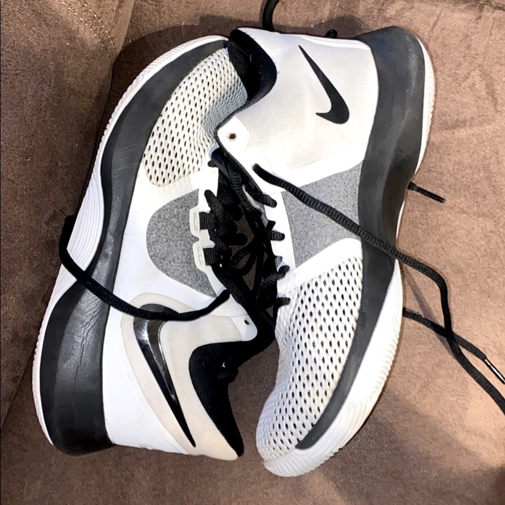 Nike Air Precision II Womens Basketball Shoes